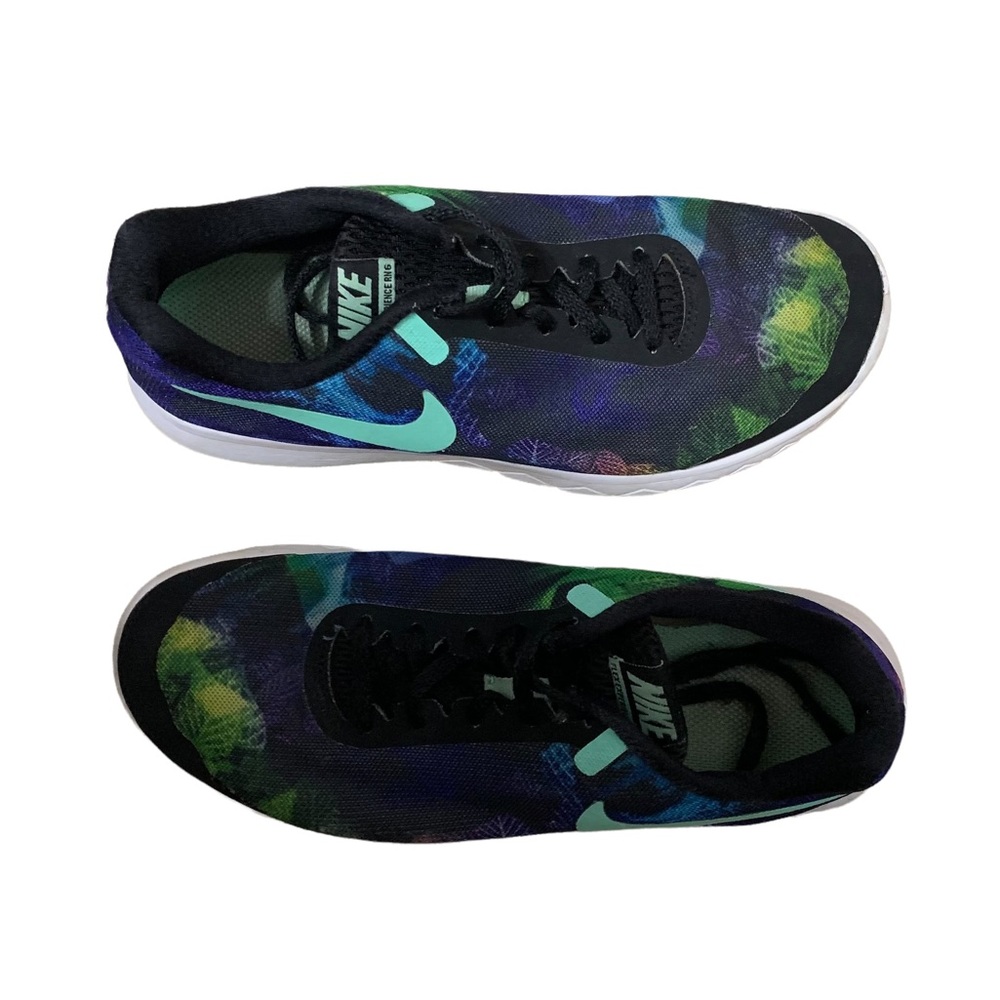 Nike Flex Experience Sneakers 881804-013 Size 6